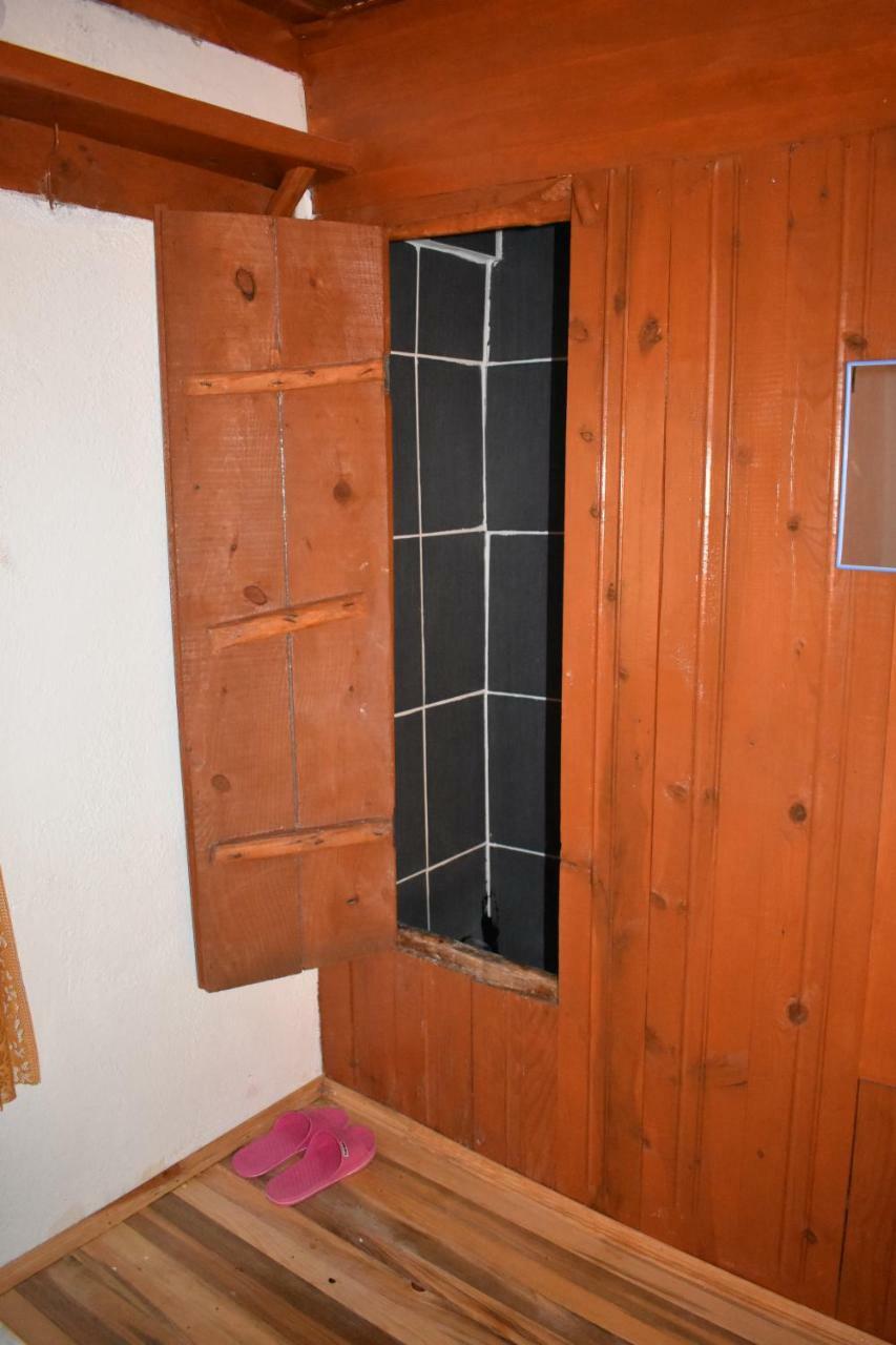 Sato Koeyevi-Selendi Hotel Eksteriør billede